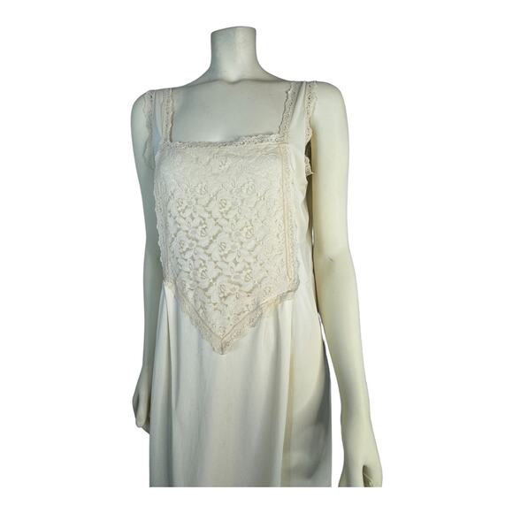 American Vintage 1960's handmade cream lace slip size medium - Picture 7 of 16